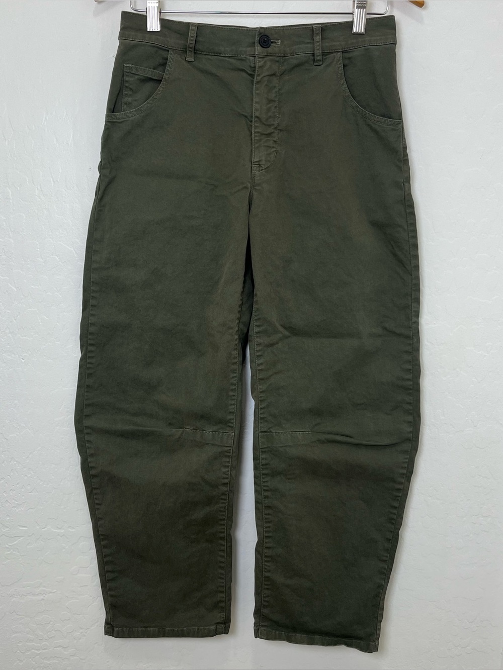 Nili Lotan Barrel Leg Pant in Olive Green Size 2
